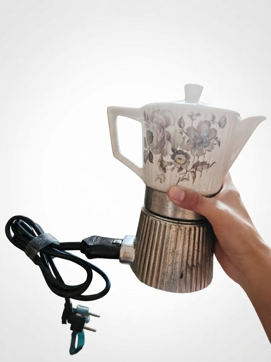 Cafetiere italienne (porcelaine )