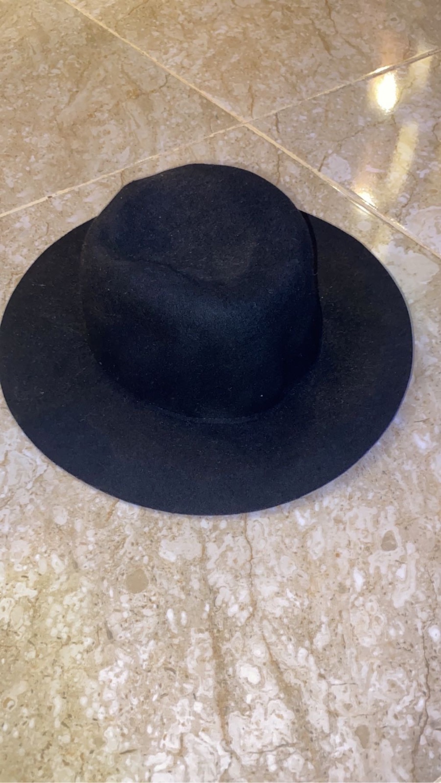 Chapeau
