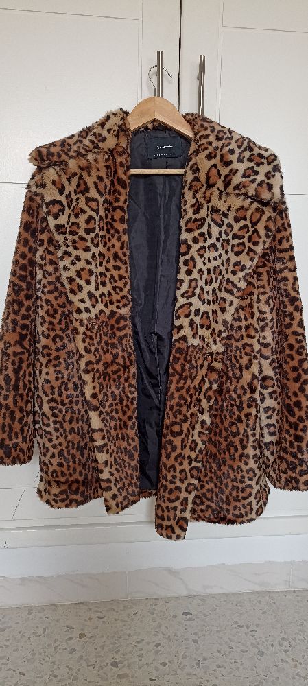 manteau léopard stradivarius