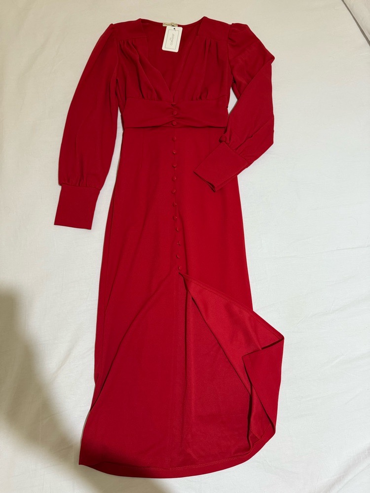 Robe longue rouge – Décolleté plongeant – Neuve avec étiquette – Jessy & Co Italy