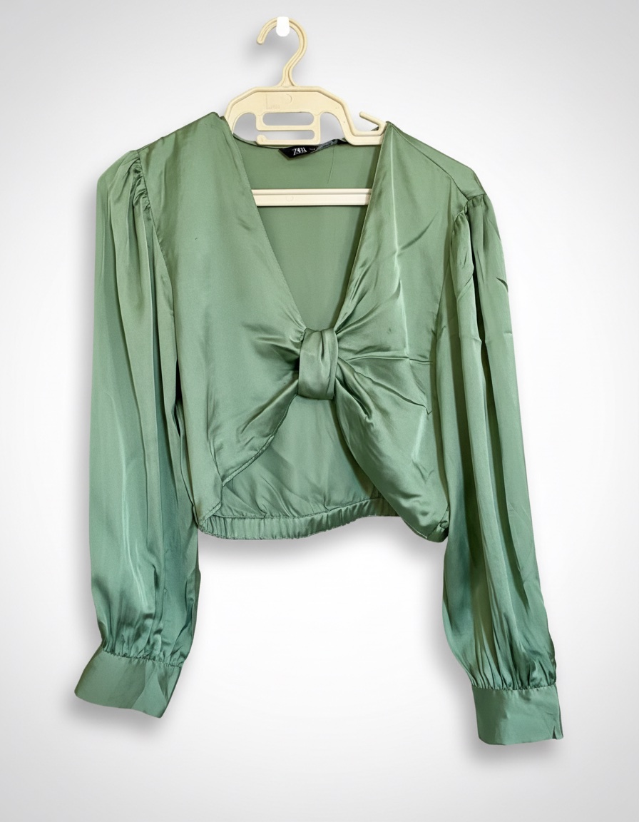 Blouse crop zara avec noeud T38