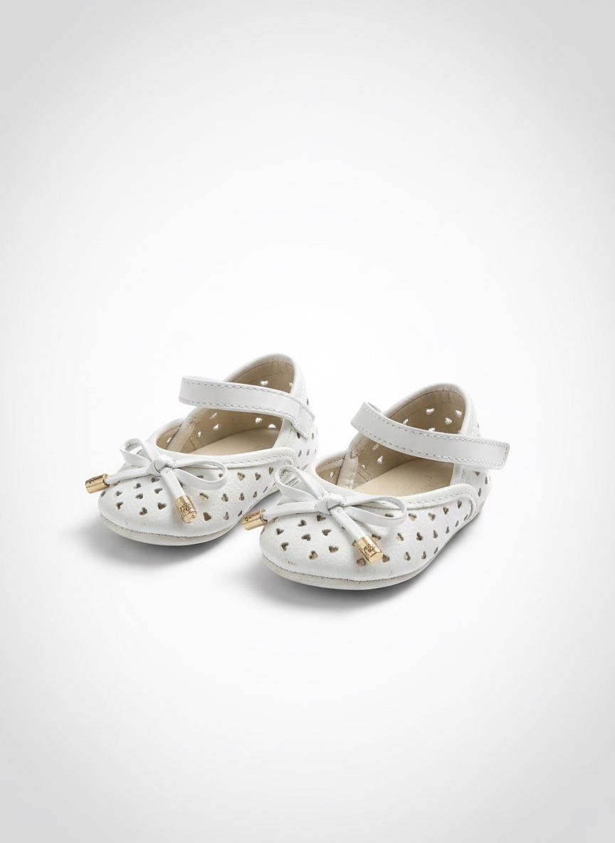 Chaussures bebe neuves 