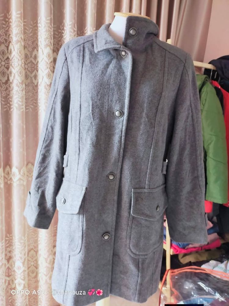 Manteau cachemire en très bon état comme neuf 💯