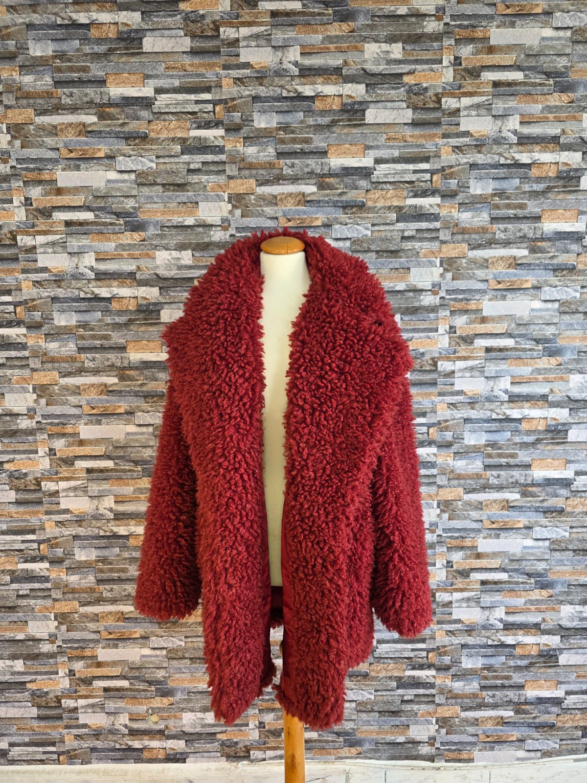 Manteau Forever 21 bouclette bordeaux – Taille L – Effet peluche teddy