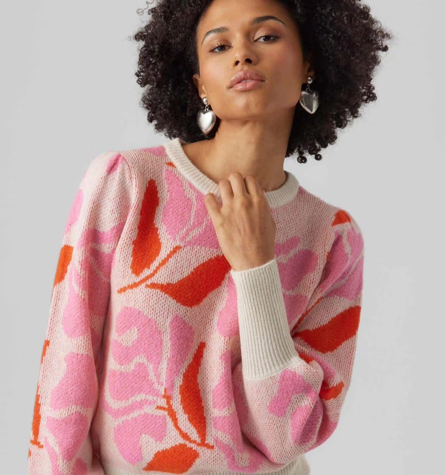 Pull Femme VERO MODA – Motifs floraux rose et rouge – Taille M