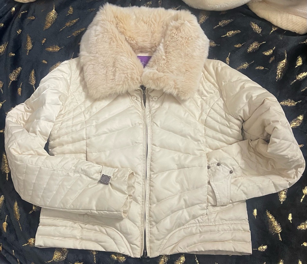 Doudoune beige doré avec forrure démentable