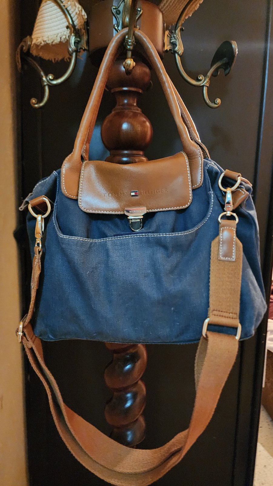 Sac à bondolière tomy en jeans et cuir 