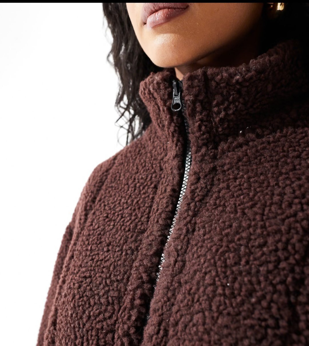 ASOS DESIGN - Veste oversize en imitation peau de mouton à col cheminée - Marron