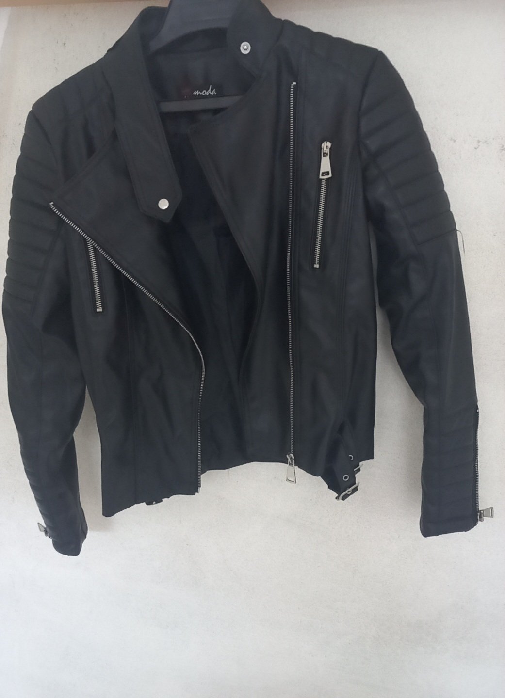 Veste en cuire 