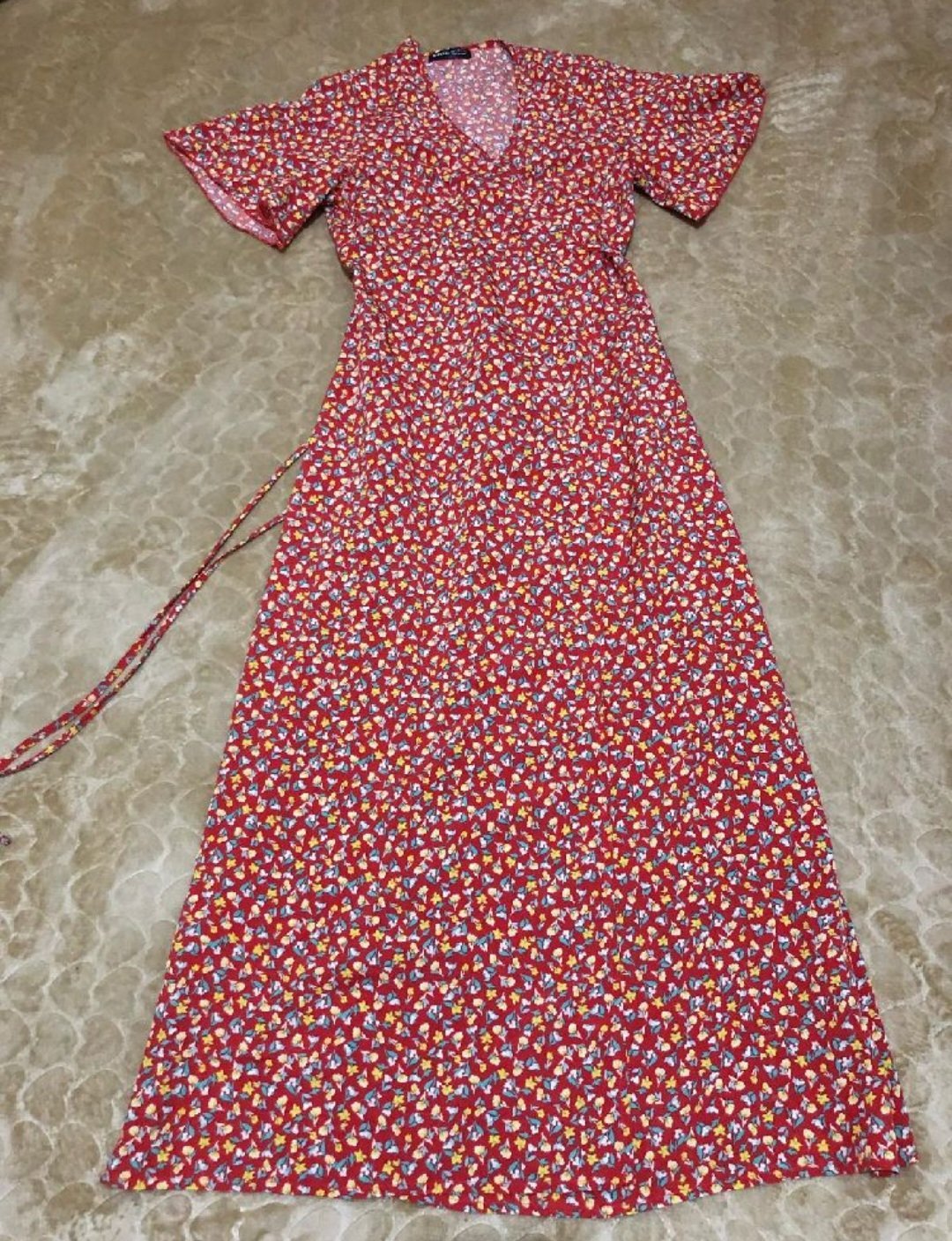 Robe Shein rouge fleurie 