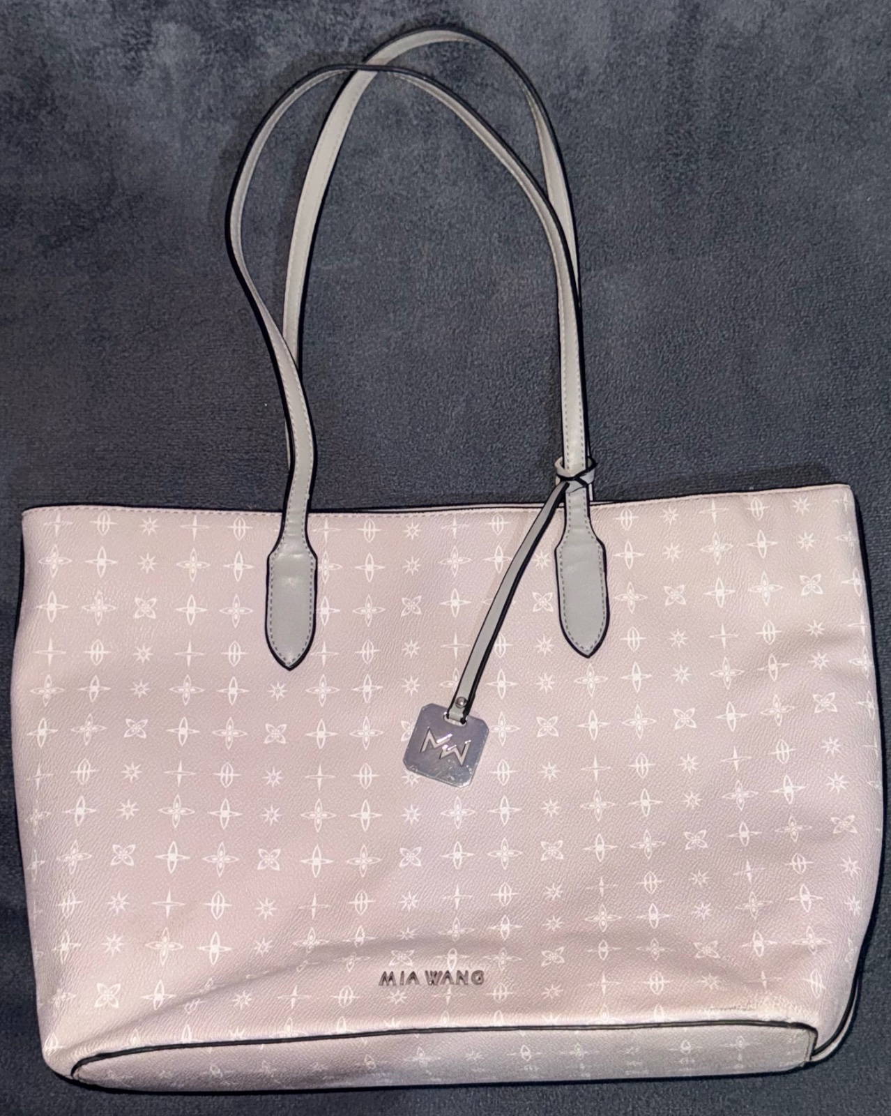 Sac à main de la marque "MIA WANG"