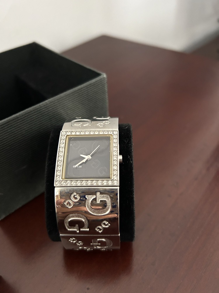 Montre guess