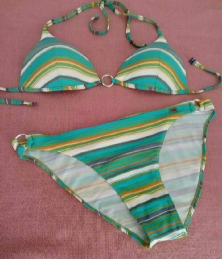 Bikini 