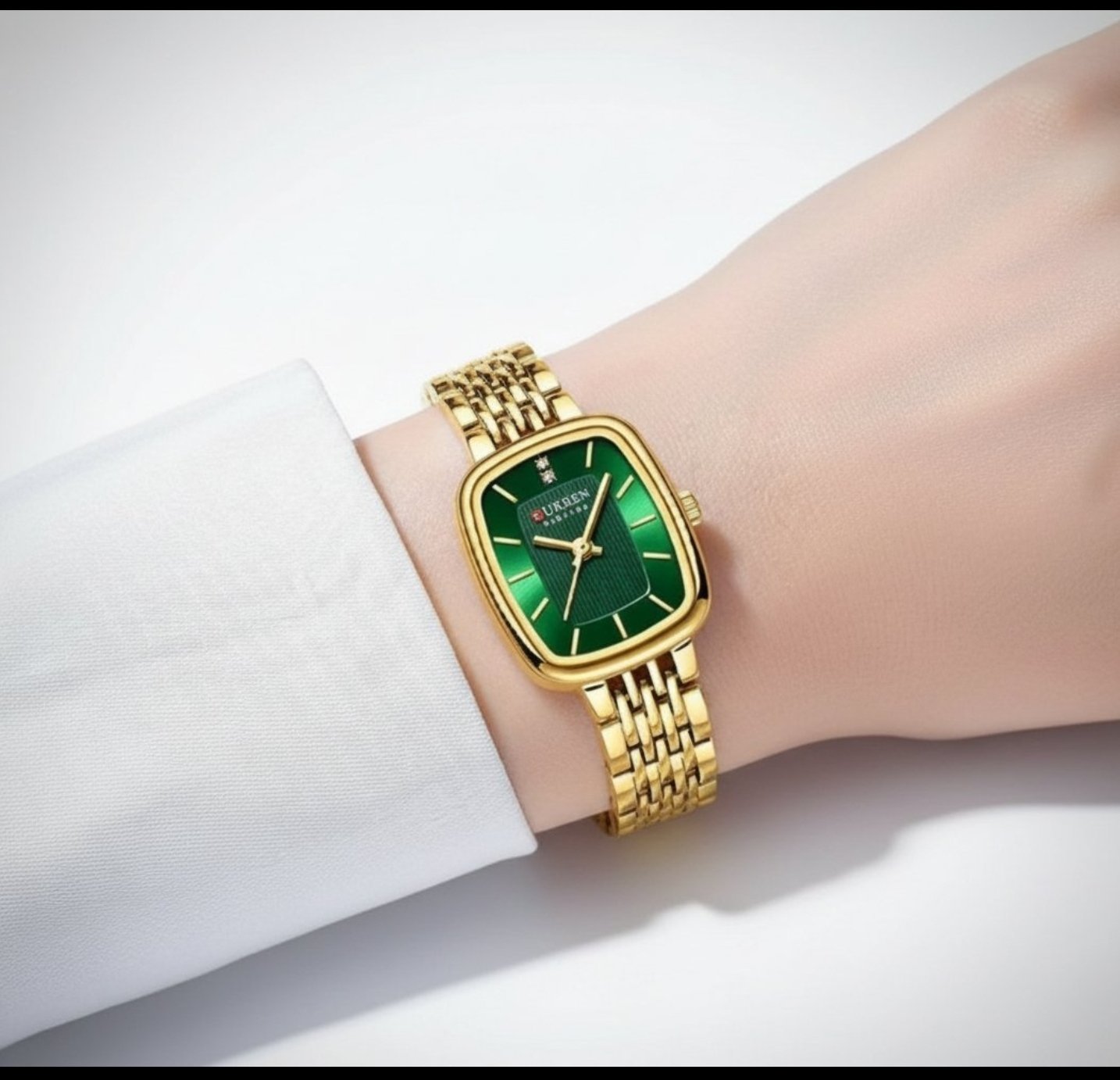 Montre inoxydable neuve