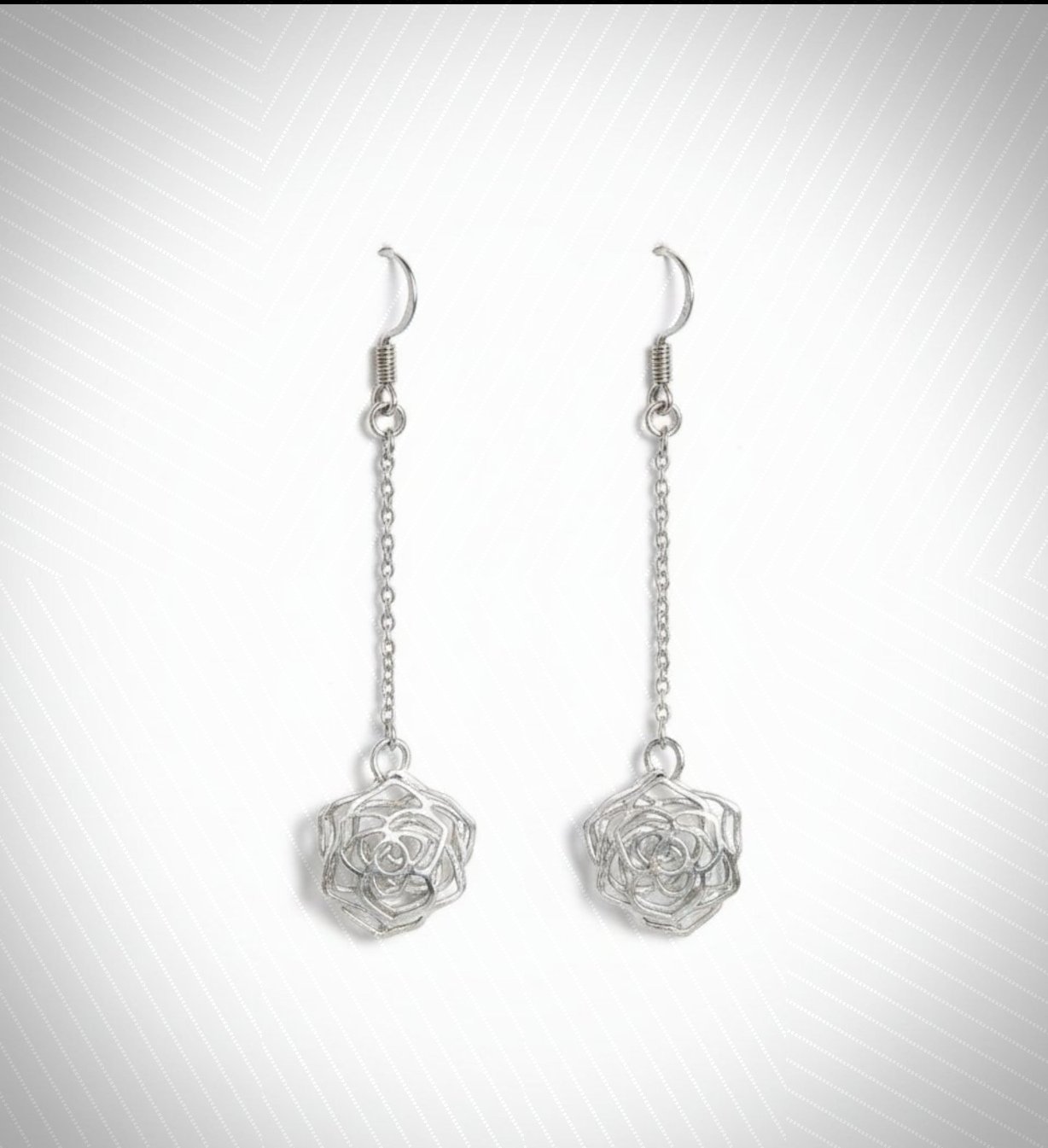 Boucle d'oreille neuve