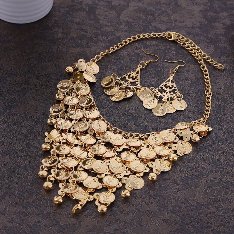Parure collier et boucles jamais porté 