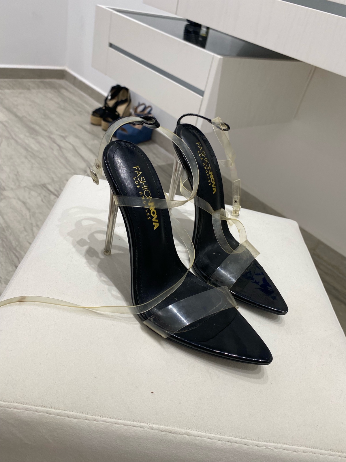 Fashion nova jamais porté