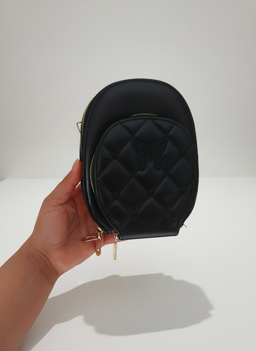 Petit sac noir jamais utilisée 