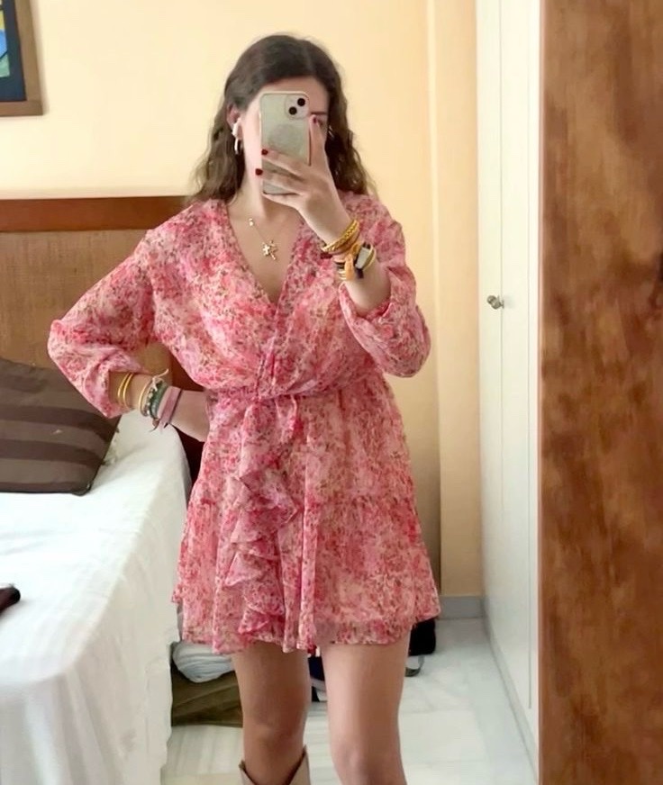 Robe rose fleurie