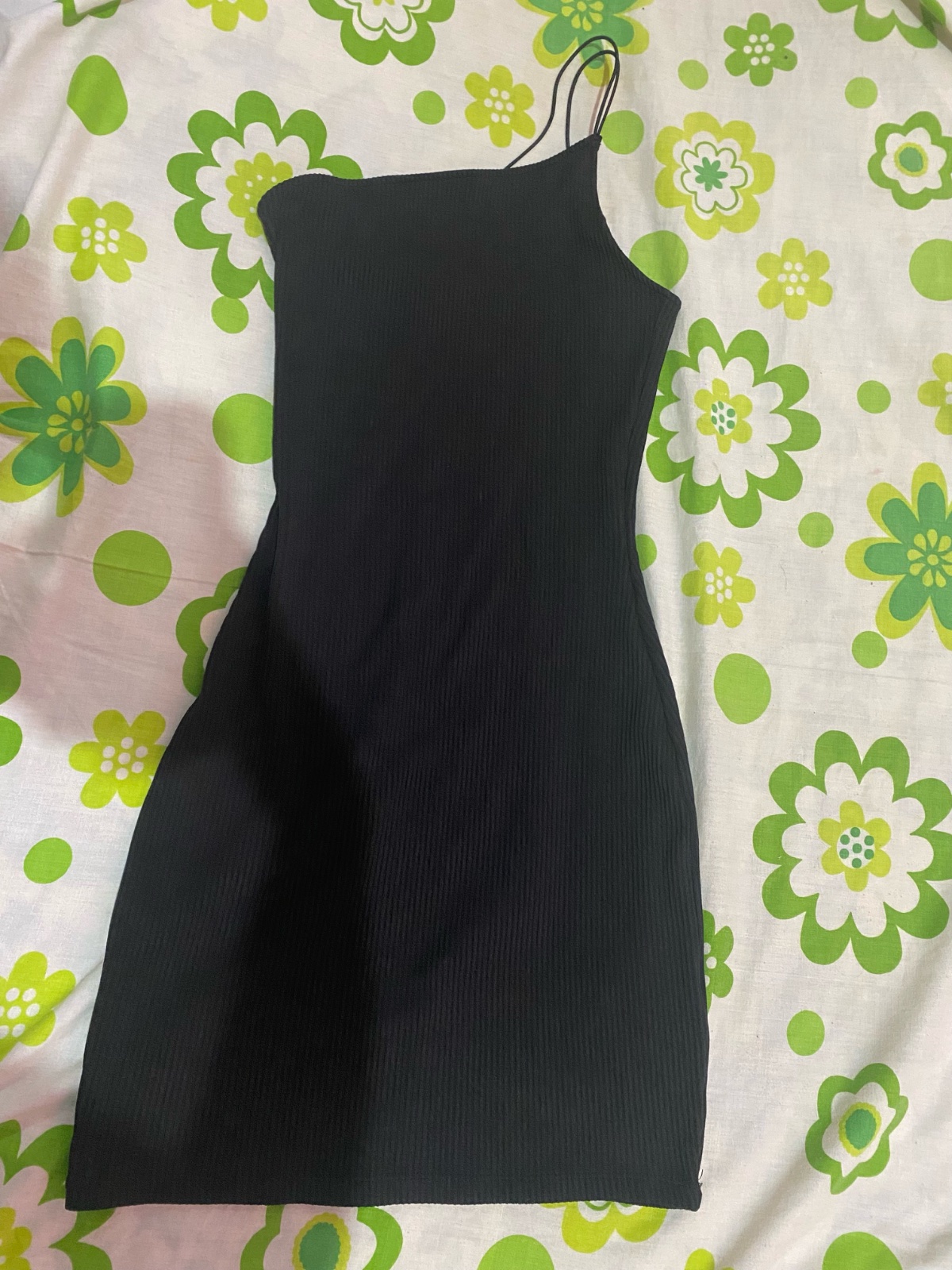 Robe noire je men fou