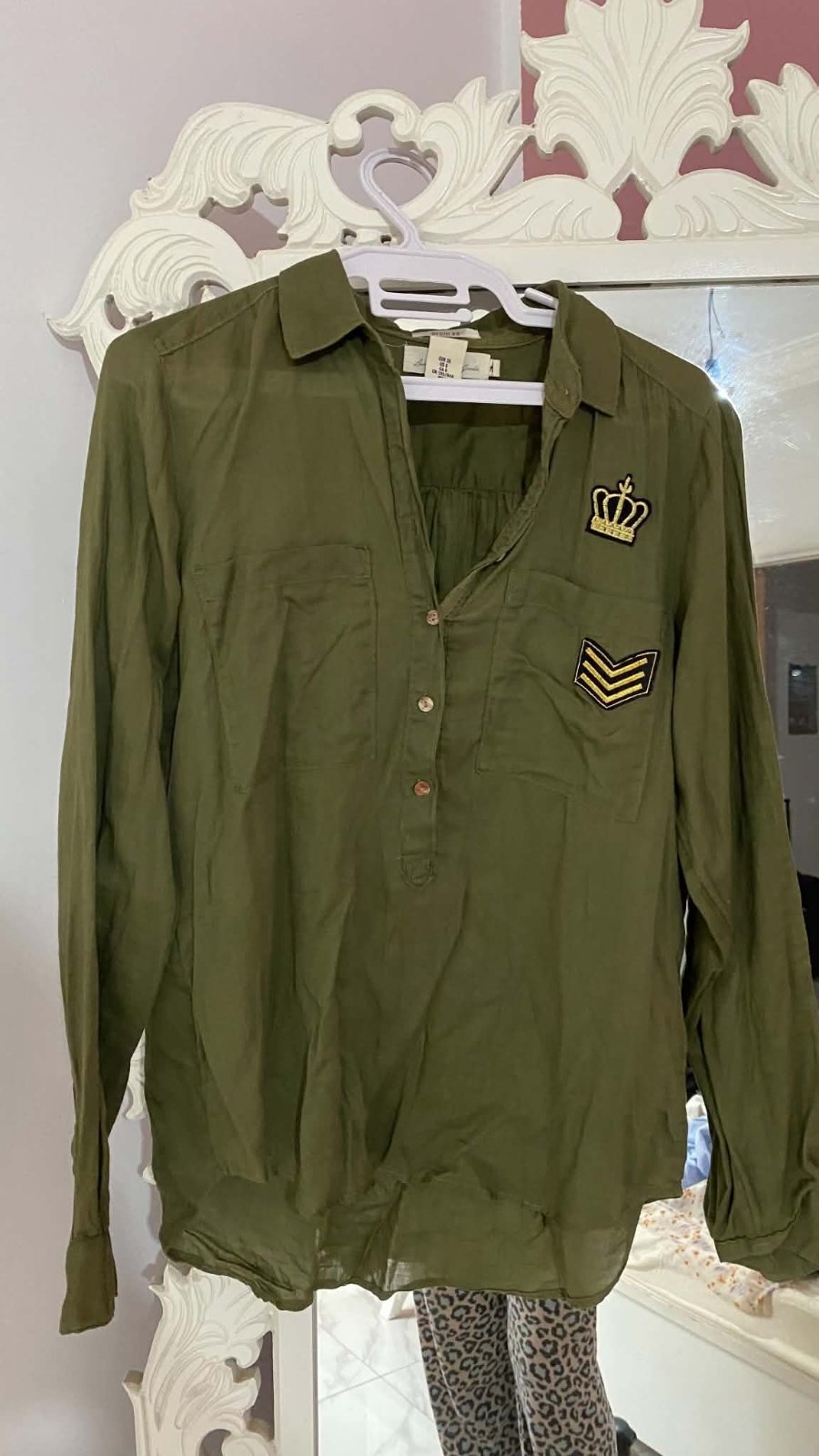 Chemise  style militaire avec écussons