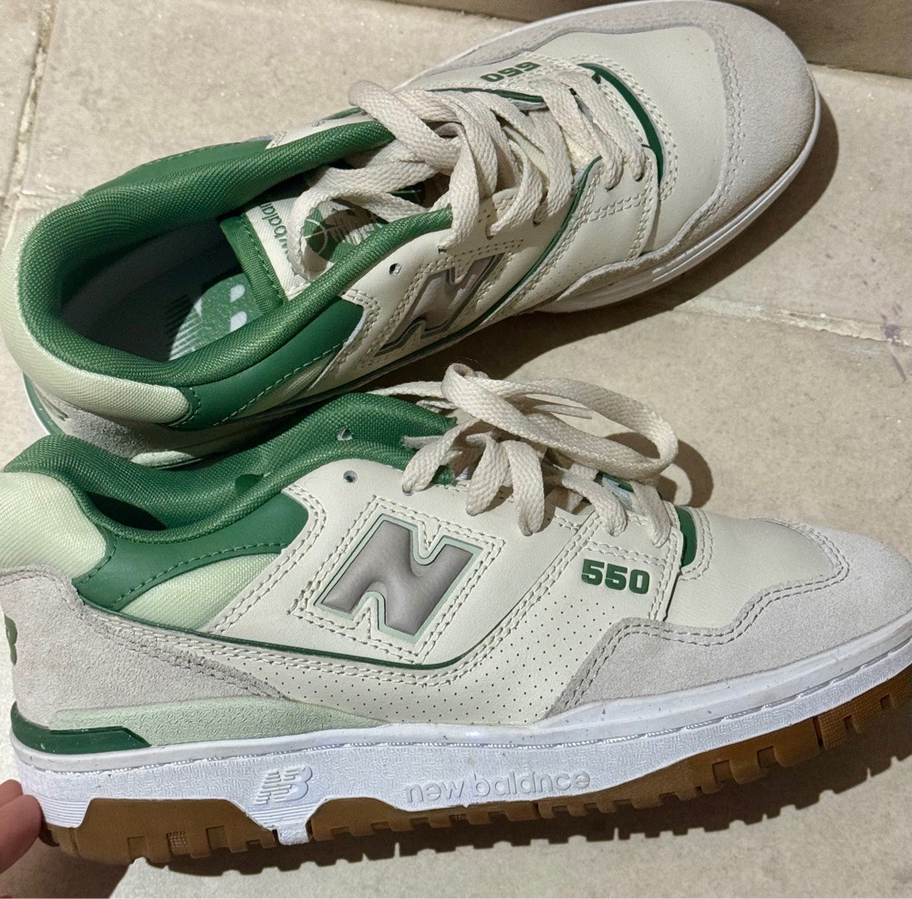 NEW BALANCE 550