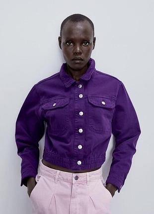 Veste en jean Zara, veste en jean violette pour femme. TAILLE S