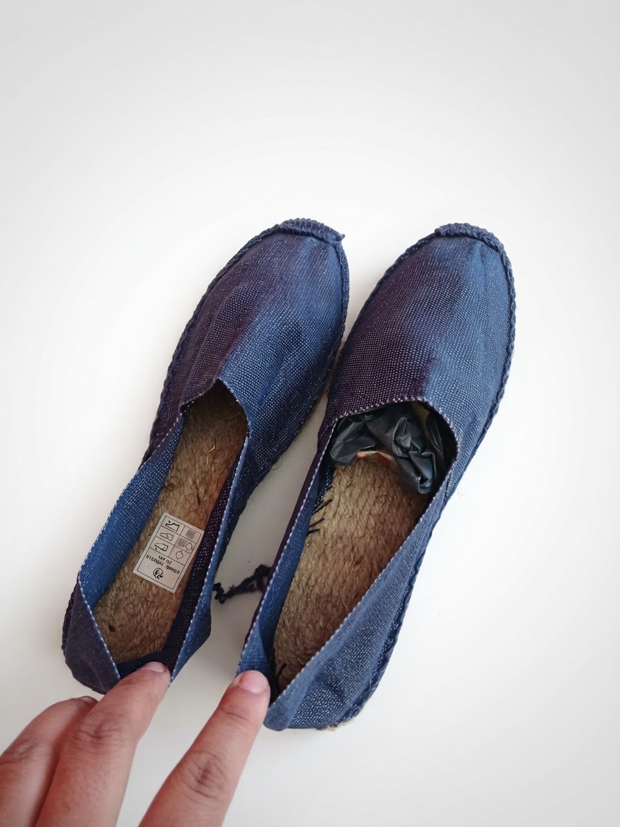 Unisex. حلفاء Jamais portés.  Pointure 42. 