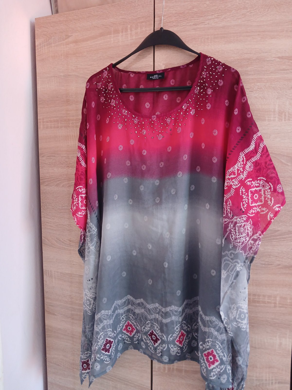 Poncho Gina Benotti.  Taille S/M