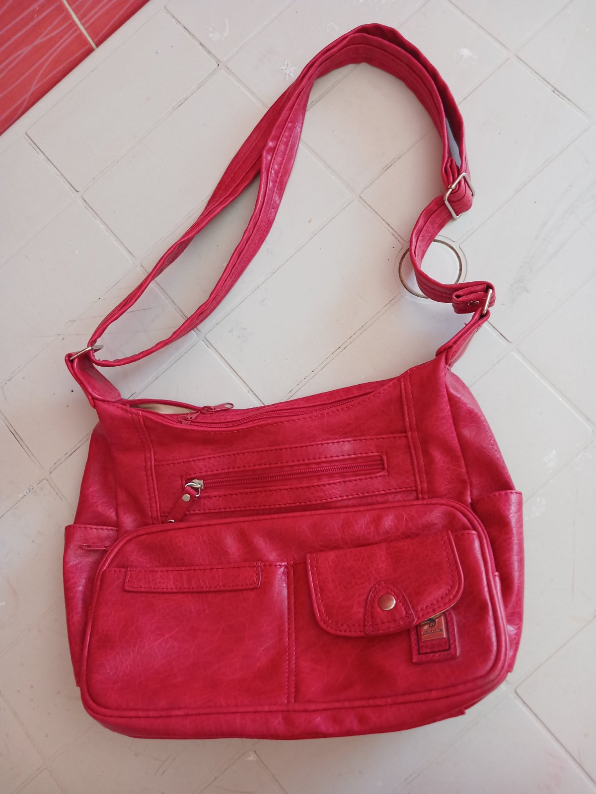 Sac Phoenix véritable cuir.❤️❤️❤️ Comme neuf 