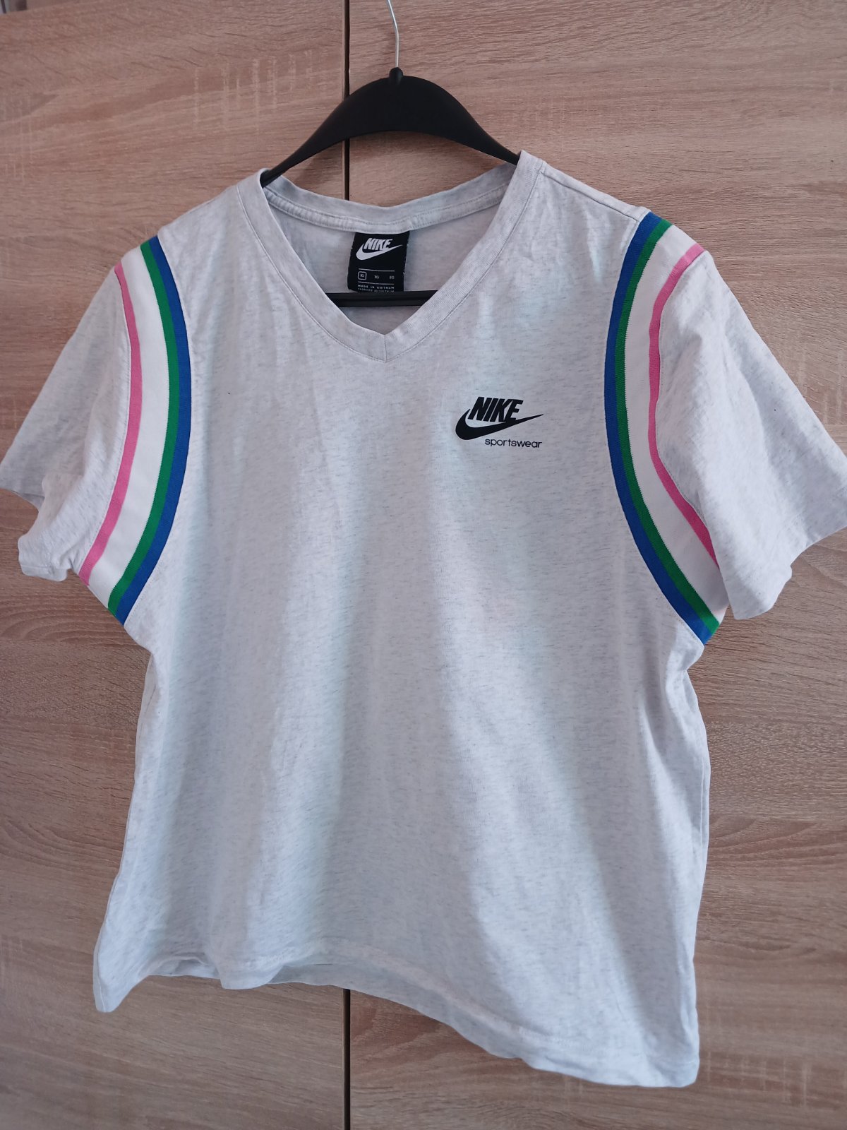 T-shirt Sport Nike. TAILLE XL.