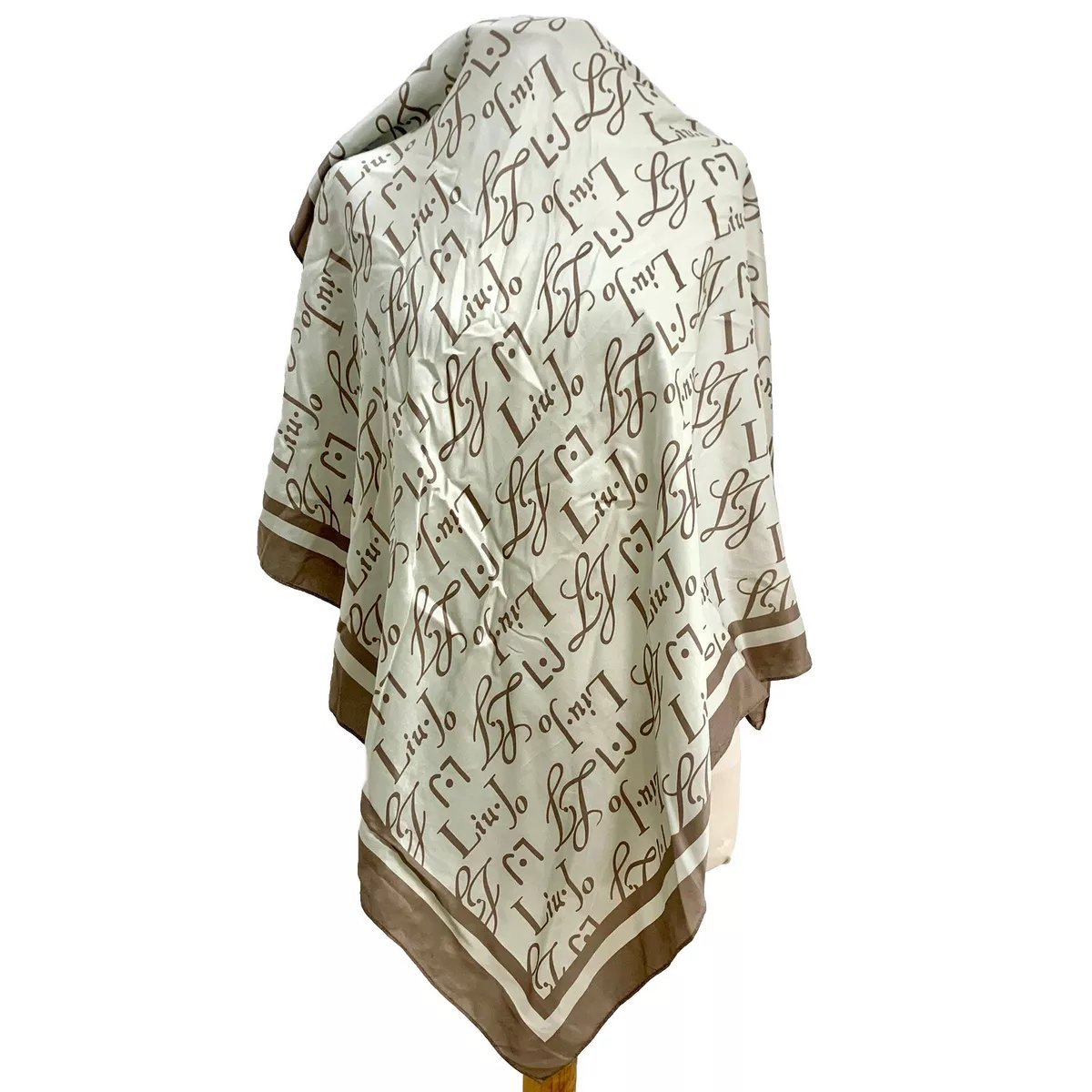 Foulard Liu.jo.  comme neuf