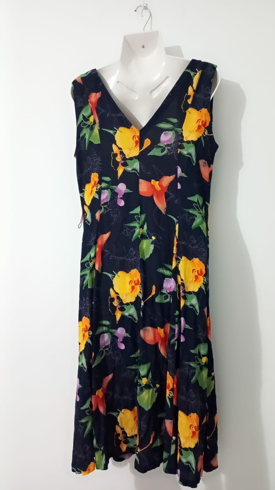 Robe sans manches fleurie 