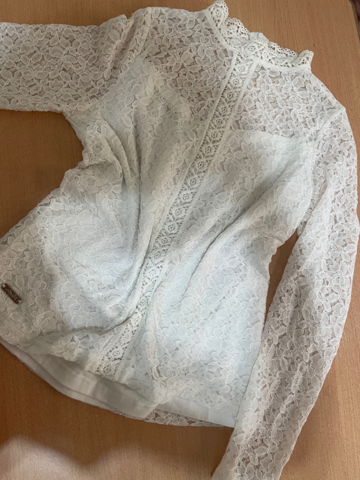 Pull en dentelle