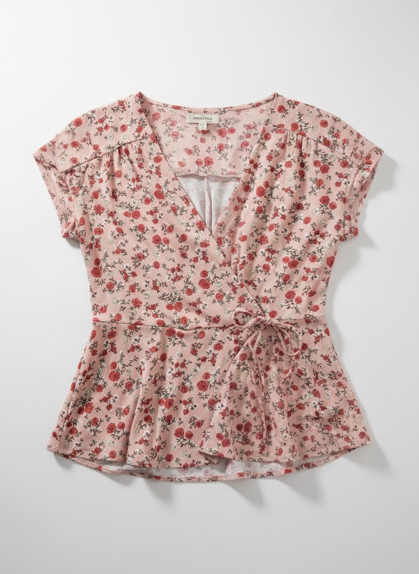 Top croisé fleuri