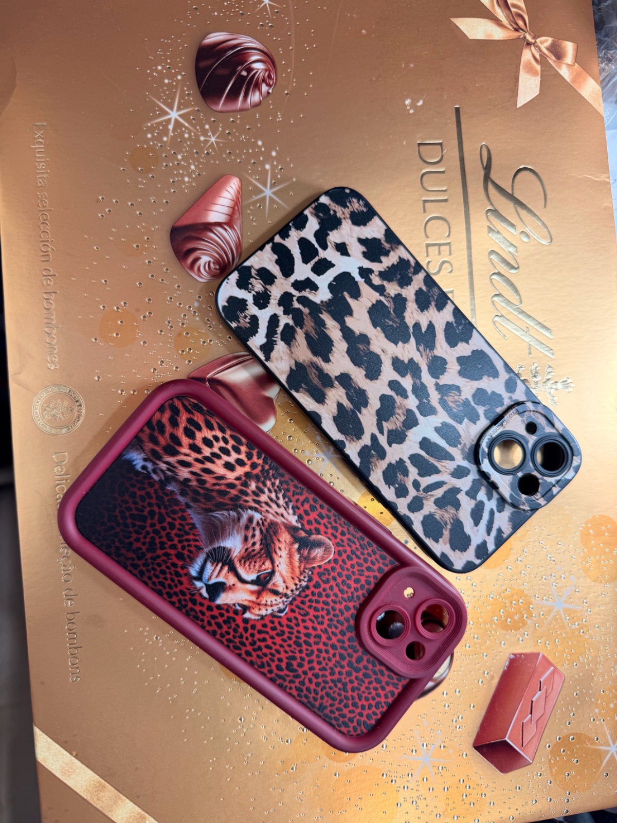 Deux cases neufs