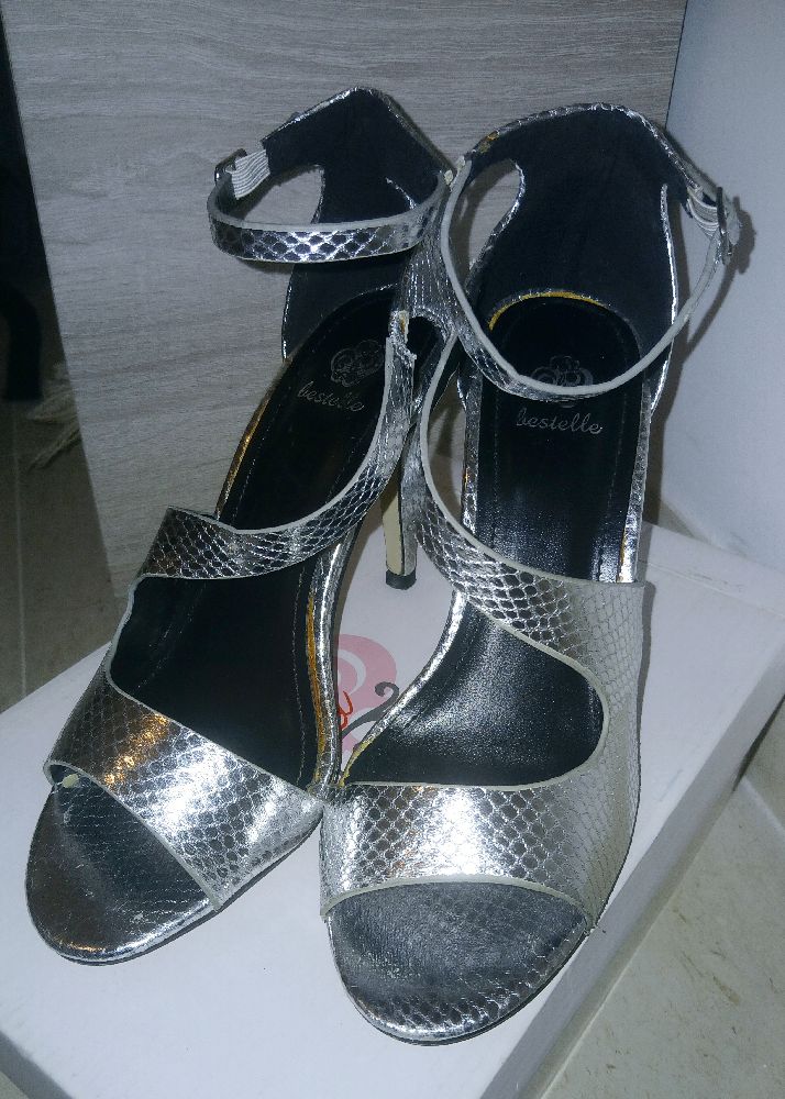 Chaussures argent pour cérémonie 
