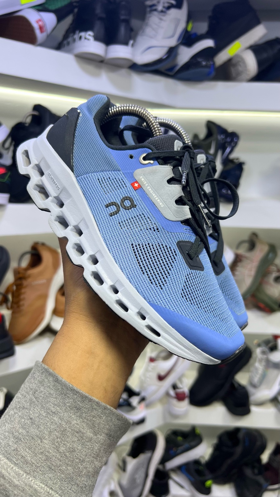 Chaussure on cloud