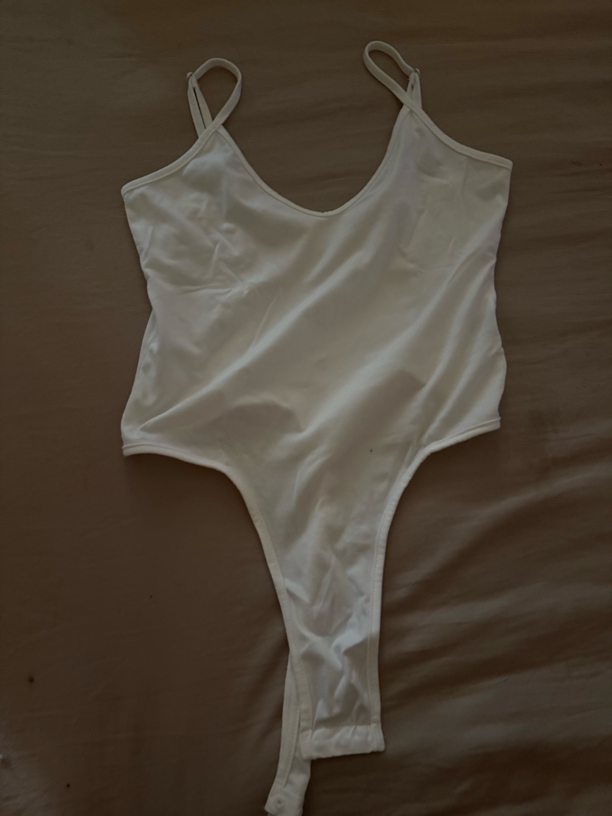 Body strings blanc 