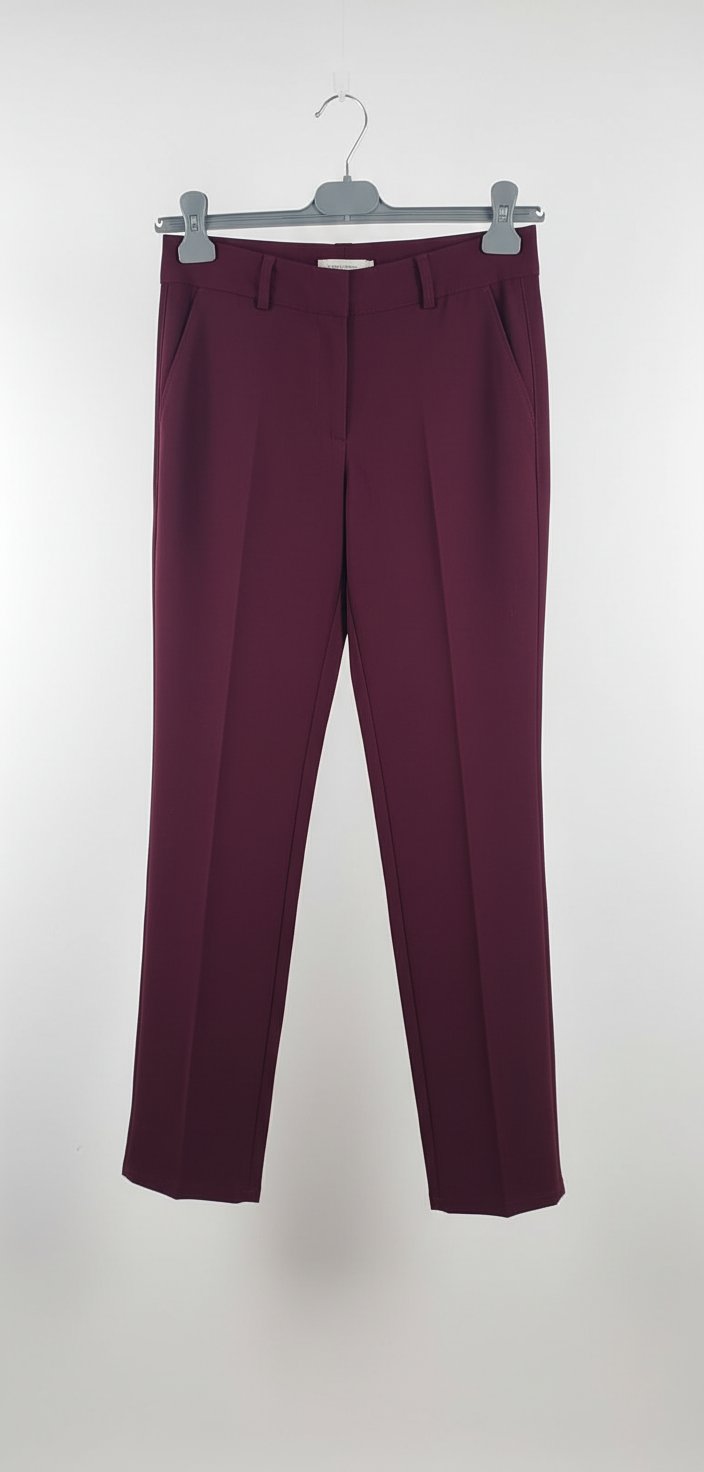 Pantalon burgandy style zara