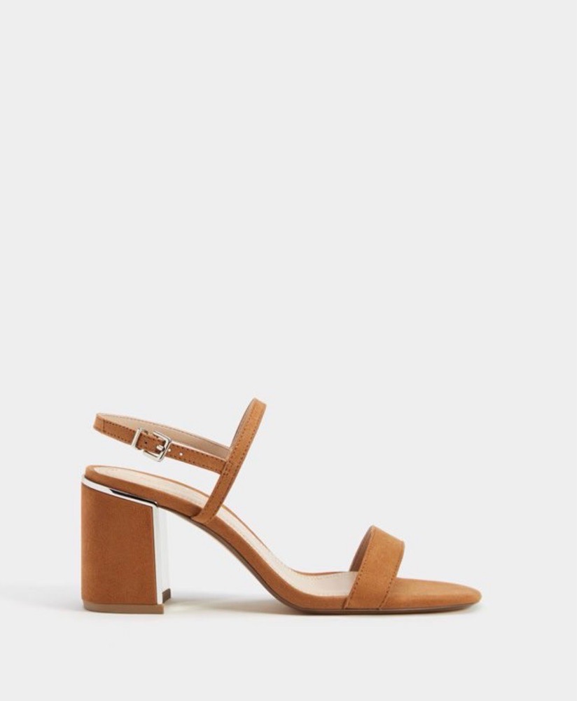 Talons Bershka
