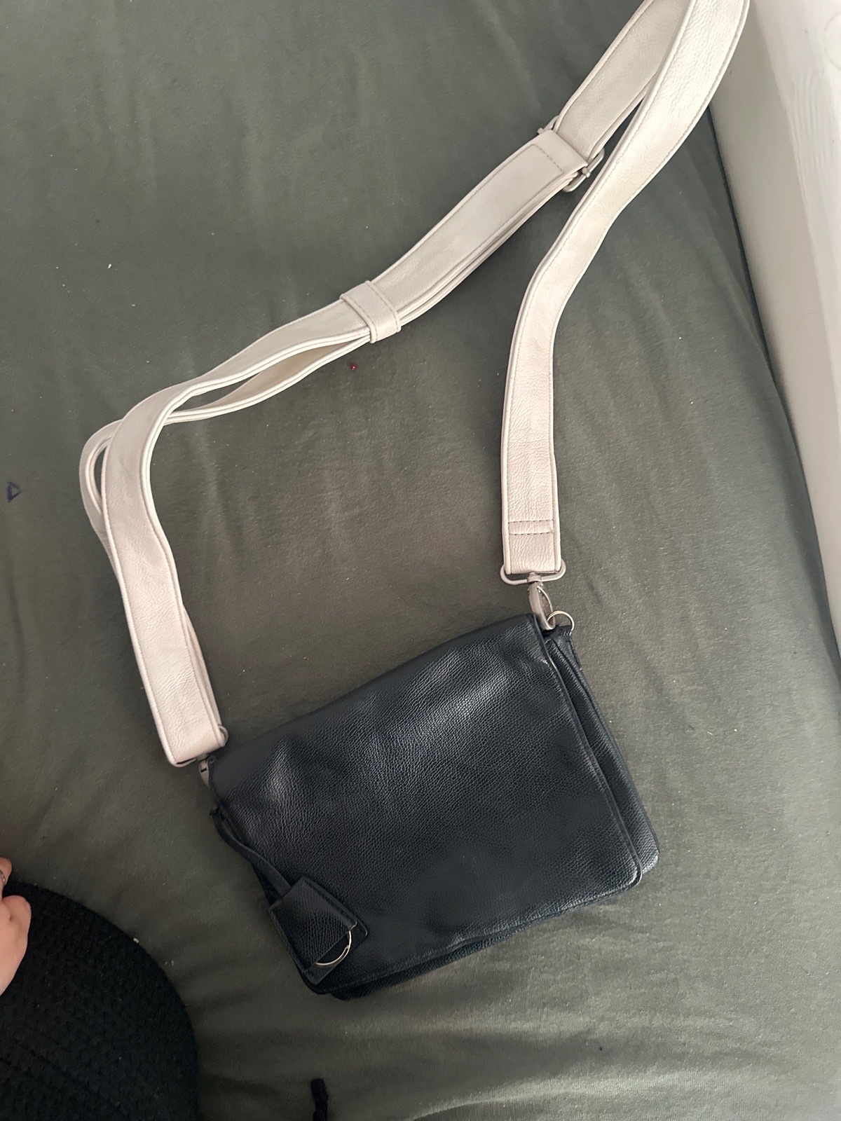 Sac a bandouliere vrai cuir 
