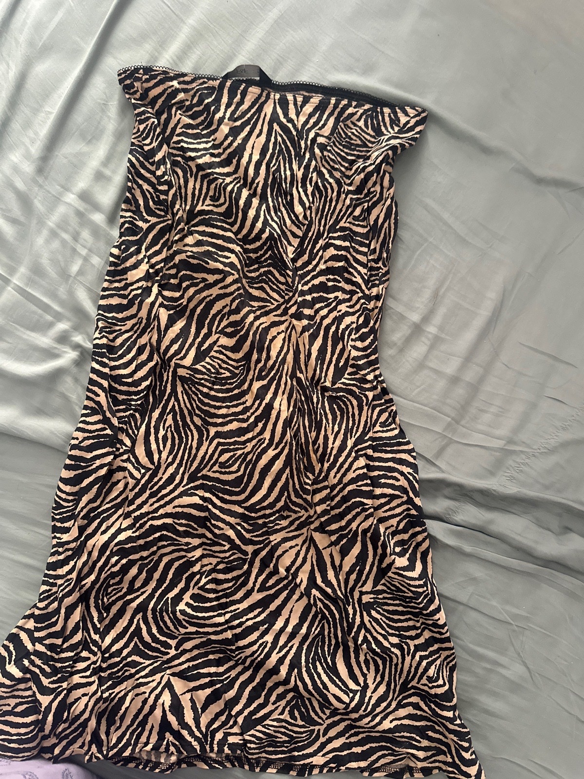 Jupe zebre satinée