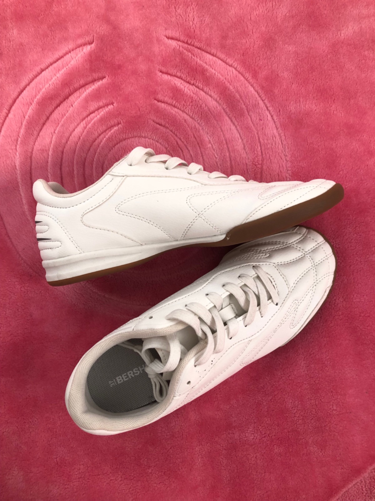 Chaussures neufs