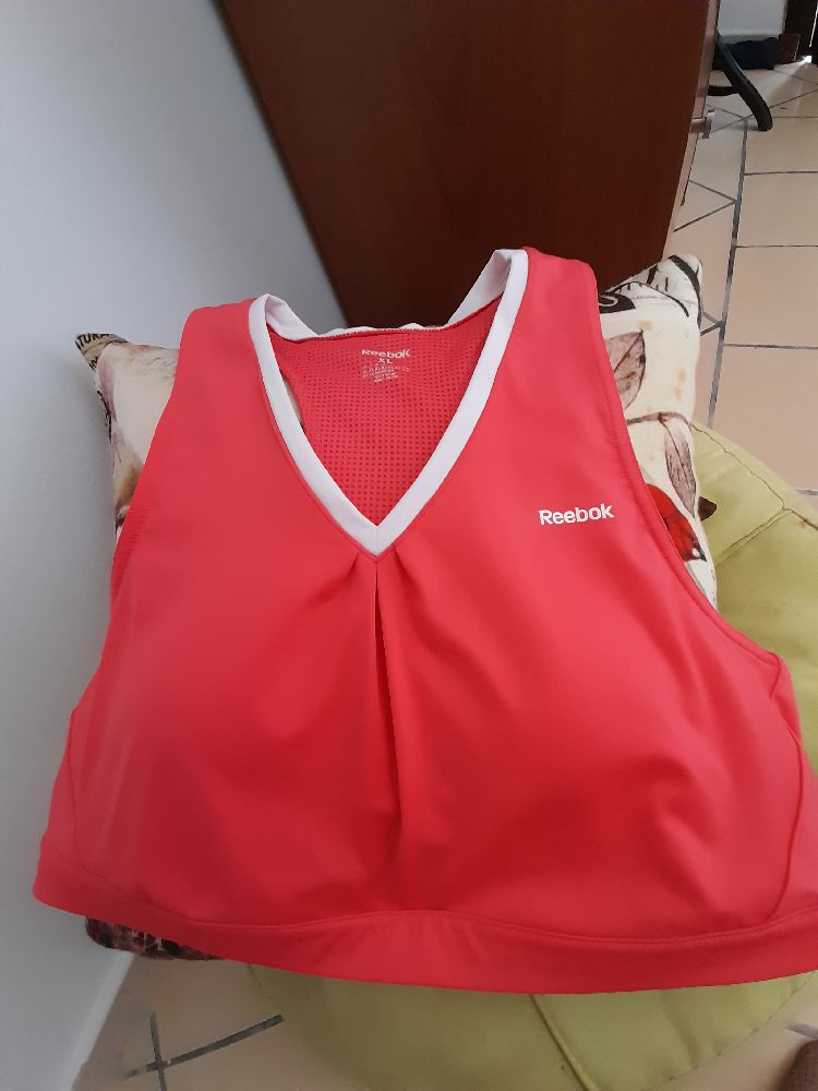 promo,haut sport Reebok 