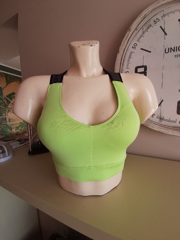 SUPER PROMO,brassière ASICS neuuuuve