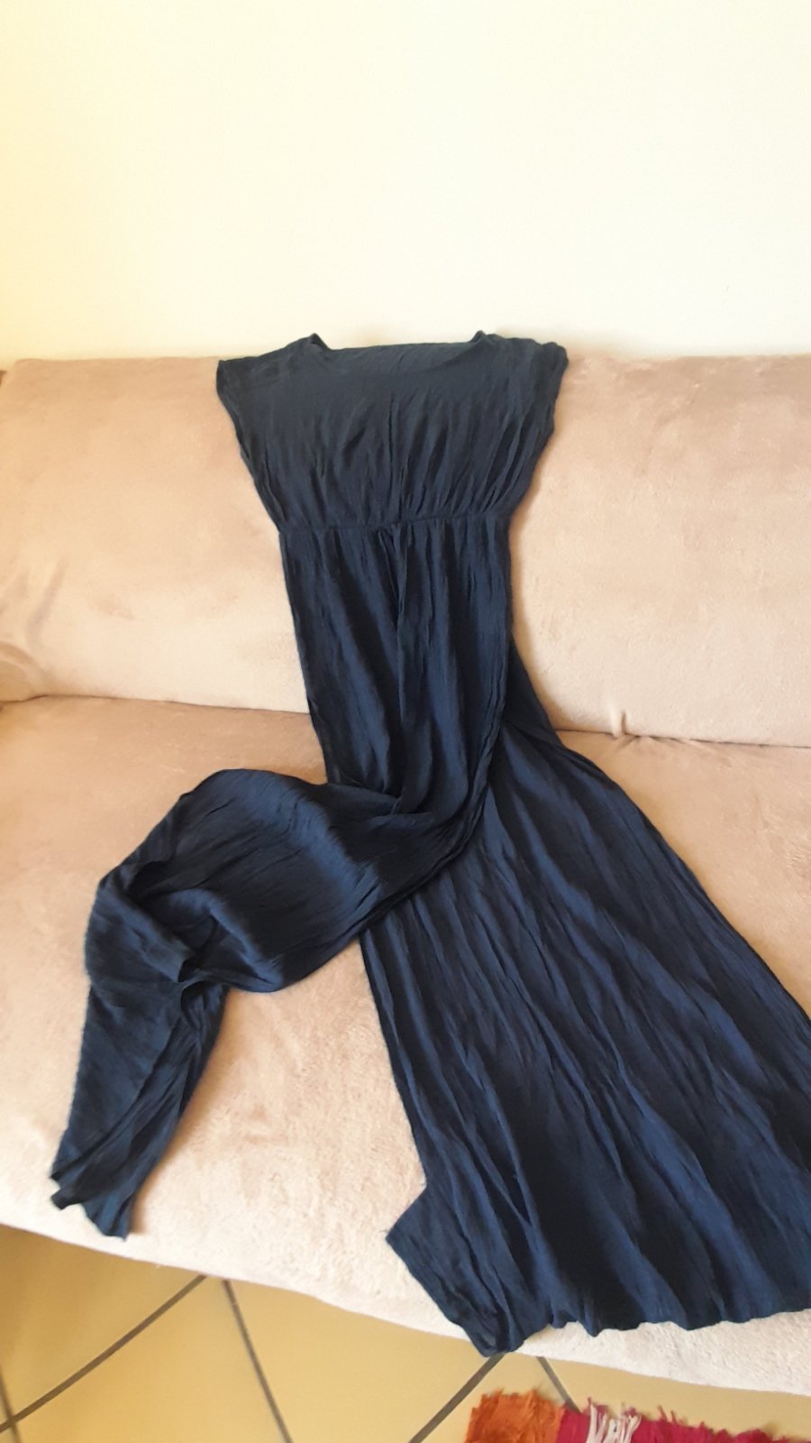 Une robe tunique à fentes tres hautes, convient bien pour un style boho