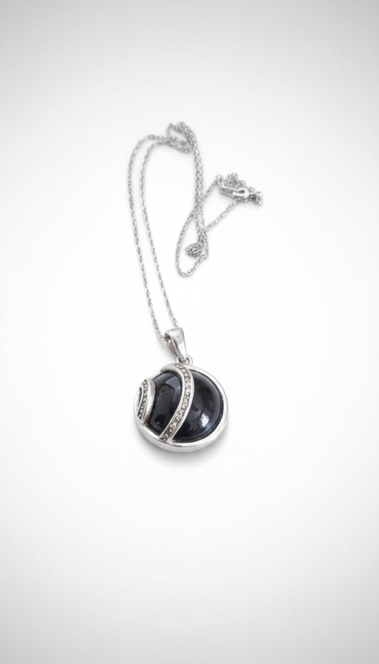 Promo,Magnifique onyx montée sur argent massif