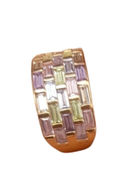 je vide, bague t 54, plaqué or, tres peu portee.
