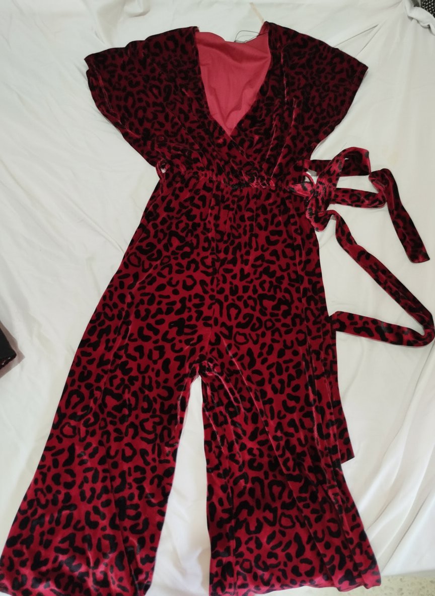 Combinaison léopard rouge de la marque piazza italia